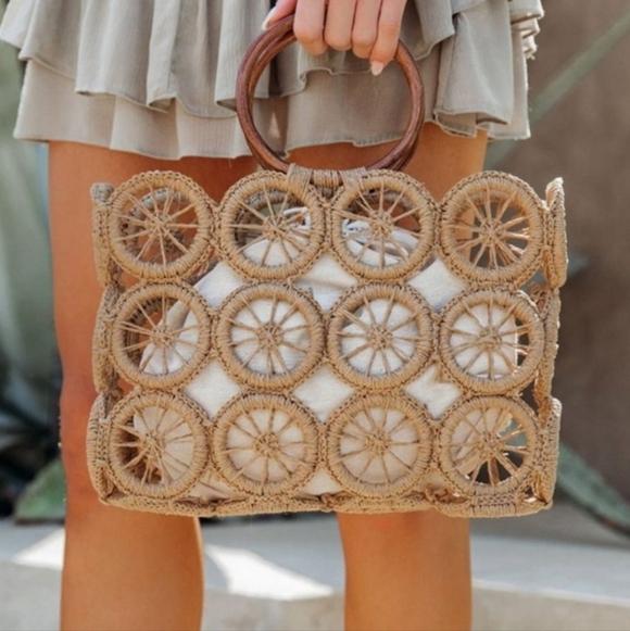 Bohemian Island Rattan Macrame Tote - Picture 7 of 8